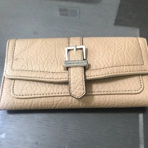 Nine West wallet
